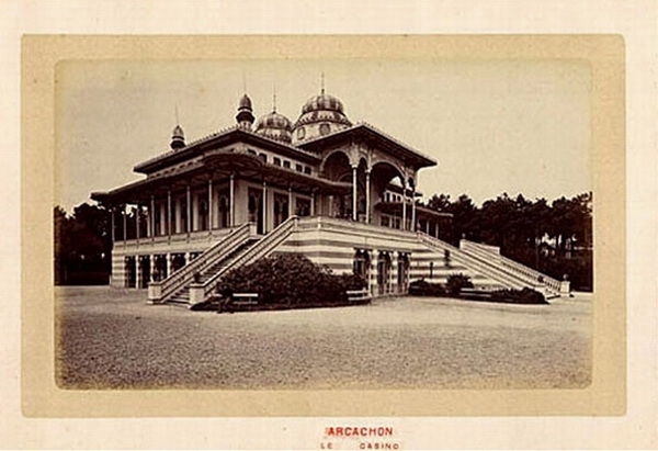 Casino cap ferret